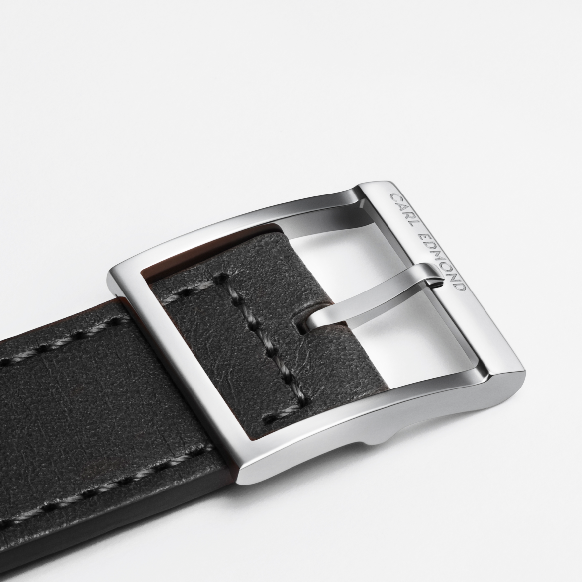 Granit White Deluxe Black Leather - Carl Edmond